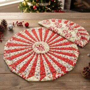Handmade Quilted Christmas Table Topper Centerpiece Mat Reversible Poinsettia 25